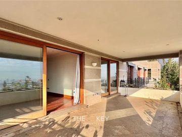 Departamento en Venta en Subida Santa Teresa - Raimundo Larrain
