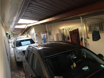 DOLEGUITA, VENTA/ALQUILER DE CASA ESPACIOSA Y REMODELADA