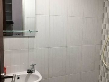 Apartemen Gunawangsa Tidar Furnish