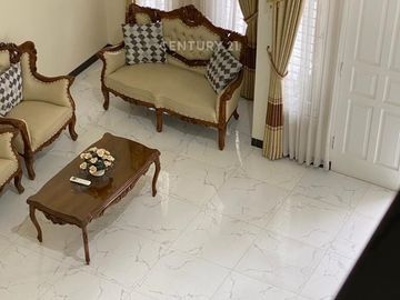 Dijual Rumah Strategis Harga Menarik Di Graha Raya Bintaro
