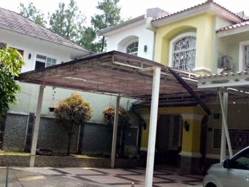 Disewakan Rumah Furnish di Cluster Mountain View Sentul City