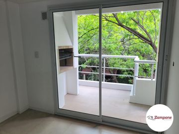 Exclusivo 2 ambientes  Sanabria 2400 Villa Devoto con balcon  Parrilla