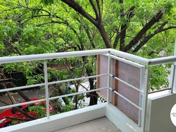 Exclusivo 2 ambientes  Sanabria 2400 Villa Devoto con balcon  Parrilla