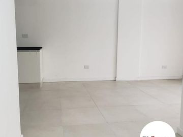 Exclusivo 2 ambientes  Sanabria 2400 Villa Devoto con balcon  Parrilla