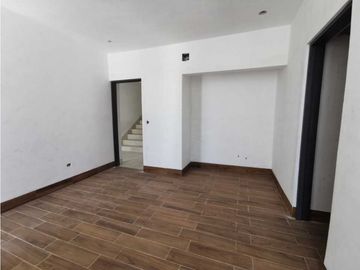 Casa en Venta en Cumbres Elite Premier, Equipada en García