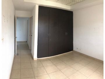 CHORRERA / RES. ALTOS DEL CAMPO / 280m2 / 3 HABITACIONES