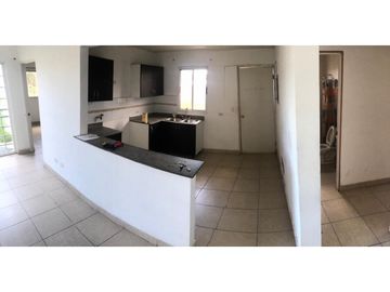 CHORRERA / RES. ALTOS DEL CAMPO / 280m2 / 3 HABITACIONES