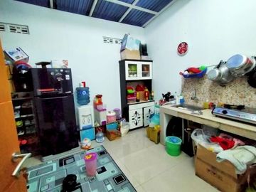 RUMAH SIAP HUNI DI PADASUKA PASIRLAYUNG BANDUNG KOTA 5 MENIT KE TERMINAL CICAHEUM