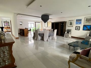 VENTA DE CASA AMPLIA EN REFORMA | ARLETTE FLORES