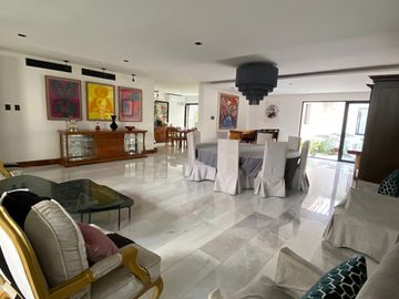 VENTA DE CASA AMPLIA EN REFORMA | ARLETTE FLORES