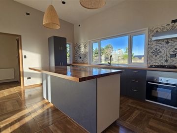 Casa en arriendo de 3 dorm. en Frutillar