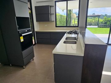casa campestre en venta en pueblito cafetero. Cod V121352