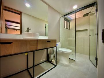 Venta Casa Campestre Luxury Llanogrande con Pesebreras USO COMERCIAL