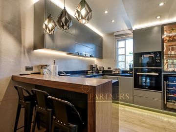 Linda y moderna casa en venta, excelente estado y ubicación privilegiada, en el corazón de Peñalolén