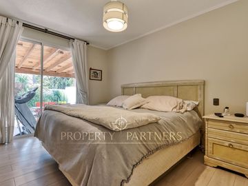 Linda y moderna casa en venta, excelente estado y ubicación privilegiada, en el corazón de Peñalolén