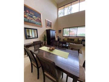 Se vende Villa en Boquete