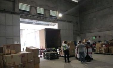 Warehouse in Mandaue City, 2,371 sqm With Loading Bay