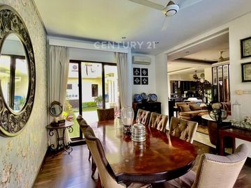 Dijual Rumah Bagus Ada Pool Dlm Townhouse Duren Tiga Jaksel