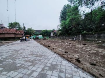 Cicil 6X Tanpa Bunga, Kavling Selatan Jl Solo