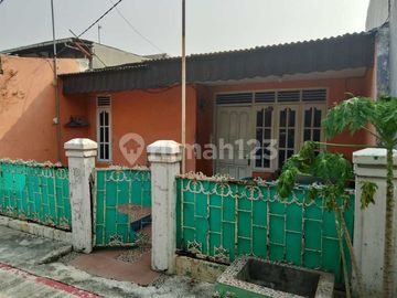 Dijual Cepat Rumah 1 Lt di Jl. Buton Perumnas 3 Bekasi