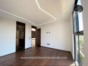 Casa de Lujo en Venta, Puerta las Lomas, Zona Andares, Zapopan