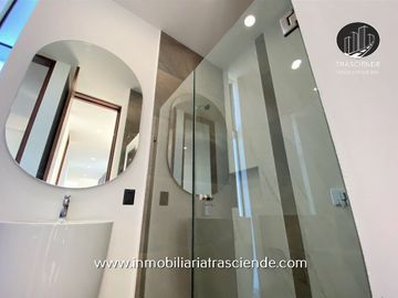 Casa de Lujo en Venta, Puerta las Lomas, Zona Andares, Zapopan