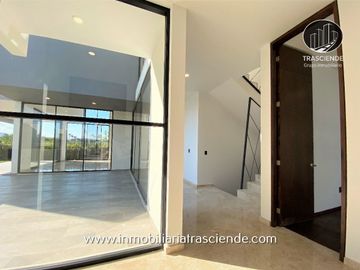 Casa de Lujo en Venta, Puerta las Lomas, Zona Andares, Zapopan
