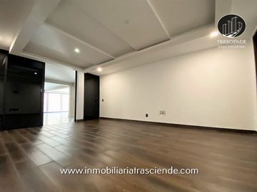 Casa de Lujo en Venta, Puerta las Lomas, Zona Andares, Zapopan