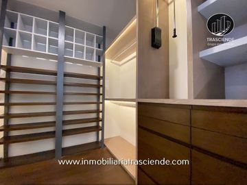 Casa de Lujo en Venta, Puerta las Lomas, Zona Andares, Zapopan