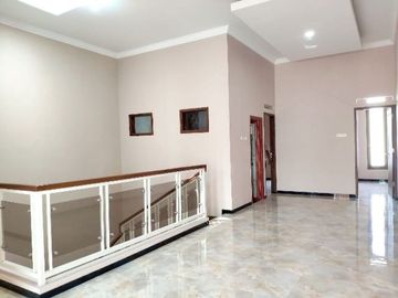 Rumah Baru 2 Lantai Luas 123 Kalpataru Sukarno Hatta Malang