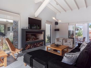 Casa Quinta 5 Amb. En Venta Pileta, Sauna y Jacuzzi - Costa Esmeralda, Pinamar