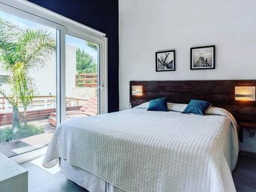 Casa Quinta 5 Amb. En Venta Pileta, Sauna y Jacuzzi - Costa Esmeralda, Pinamar