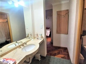 GREENWOOD VENDE HERMOSA Y AMPLIA PROPIEDAD EN GODOY CRUZ, EXCELENTE CALIDAD CONSTRUCTIVA Y UBICACION INMEJORABLE