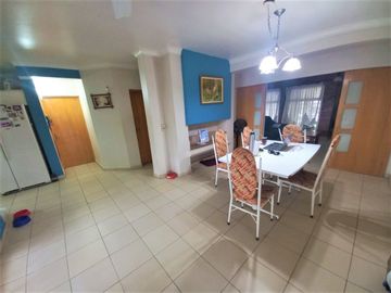 GREENWOOD VENDE HERMOSA Y AMPLIA PROPIEDAD EN GODOY CRUZ, EXCELENTE CALIDAD CONSTRUCTIVA Y UBICACION INMEJORABLE