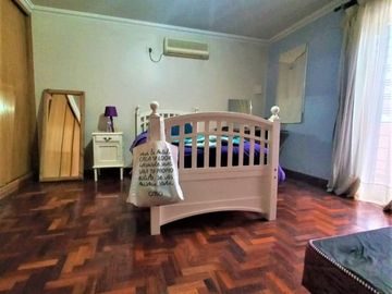 GREENWOOD VENDE HERMOSA Y AMPLIA PROPIEDAD EN GODOY CRUZ, EXCELENTE CALIDAD CONSTRUCTIVA Y UBICACION INMEJORABLE