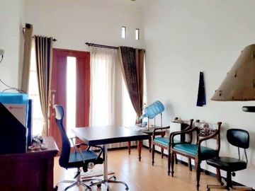 Rumah 2 Lantai Luas 108 di Puncak Dieng kota Malang