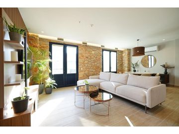 PH LA CUADRA - CASCO VIEJO - VENTA