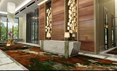 3 Bedroom Luxury Penthouse unit near EDSA Shangri la, SM Megamall, Capitol Commons, BGC and Ortigas Business District