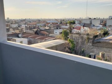 Departamento en venta en Lanus Oeste