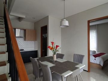 rumah VILLA DIATAS AWAN VIEW KOTA bandung