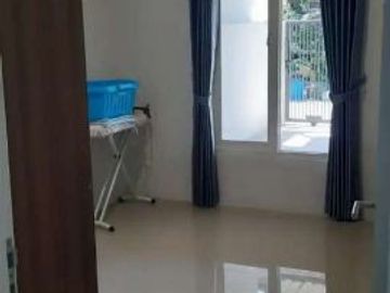 Rumah Furnished Minimalis Dekat Mall Ciputra 2
