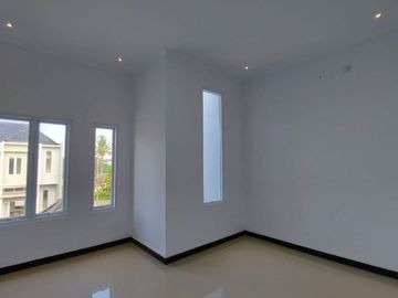 Diskon 300 Juta Rumah Smarthome Berkolam Renang Free Furnish di Cimahi Cipageran