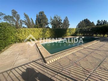 EN Venta Casa en parcela I. de Maipo con Rec. final y piscin