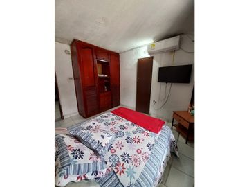 CASA EN VENTA PISO 1 + 2 APTOS EN 2 PISO BARIO LAS GAVIOTAS