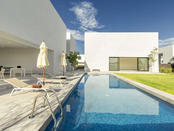 Hermosa Casa en Altos Juriquilla.