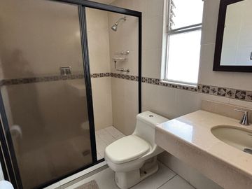 CASA EN VENTA EN CORDILLERA ARAKAN EN LOMAS 3A SECCIÓN