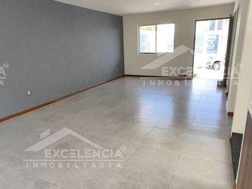 VENTA DE CASA NUEVA EN COLONIA DEFENSORES DE PUEBLA.