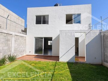 VENTA DE CASA NUEVA EN COLONIA DEFENSORES DE PUEBLA.