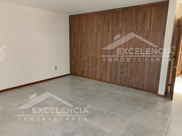 VENTA DE CASA NUEVA EN COLONIA DEFENSORES DE PUEBLA.