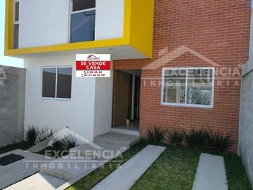 VENTA DE CASA NUEVA EN COLONIA DEFENSORES DE PUEBLA.